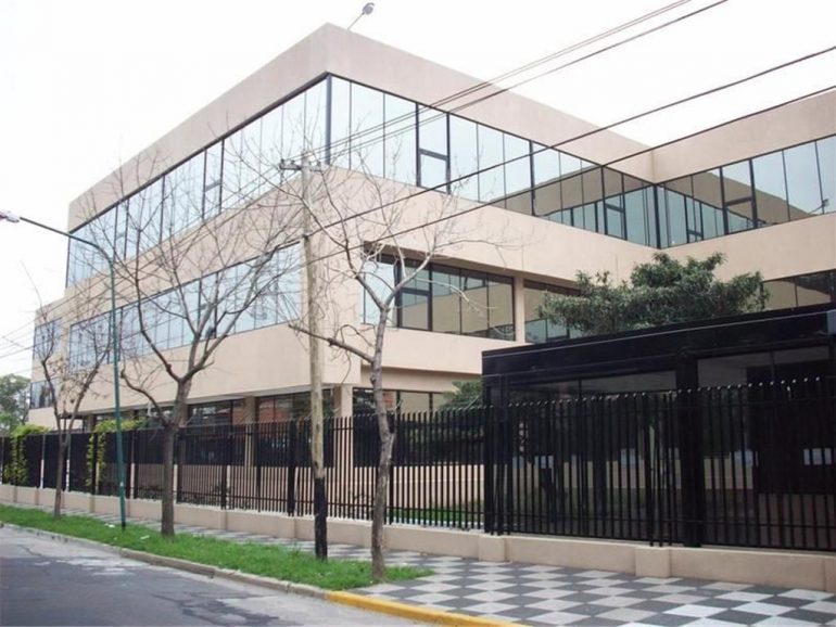 Olivos Center
